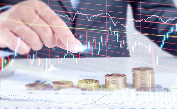 一图读懂中国宏桥(01378)2025年中期业绩