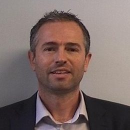 AI正式进入影视制作领域，奈飞(NFLX.US)创新运用Runway AI视频工具